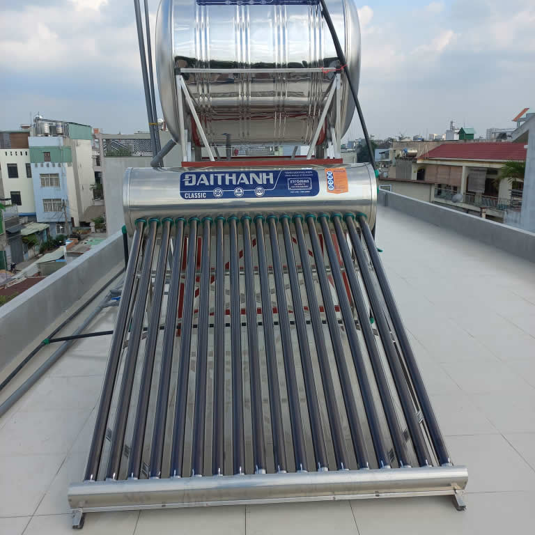 Máy năng lượng mặt trời 180l Đại Thành