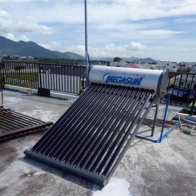 Máy nước nóng năng lượng mặt trời 150 lít Megasun KAE