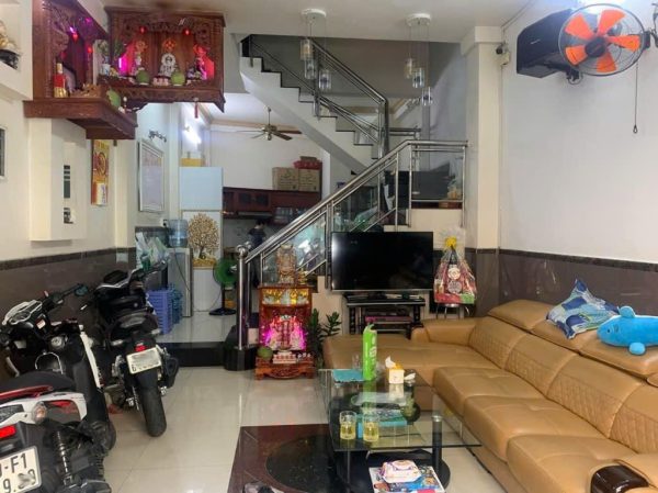 Bán nhà quận 11 khoảng giá 6 tỷ
