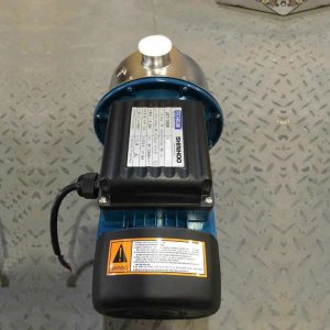 Máy bơm TECHRUMI JET-100B (1Hp)