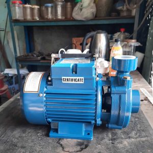 Máy bơm TECHRUMI 1.5DK-22